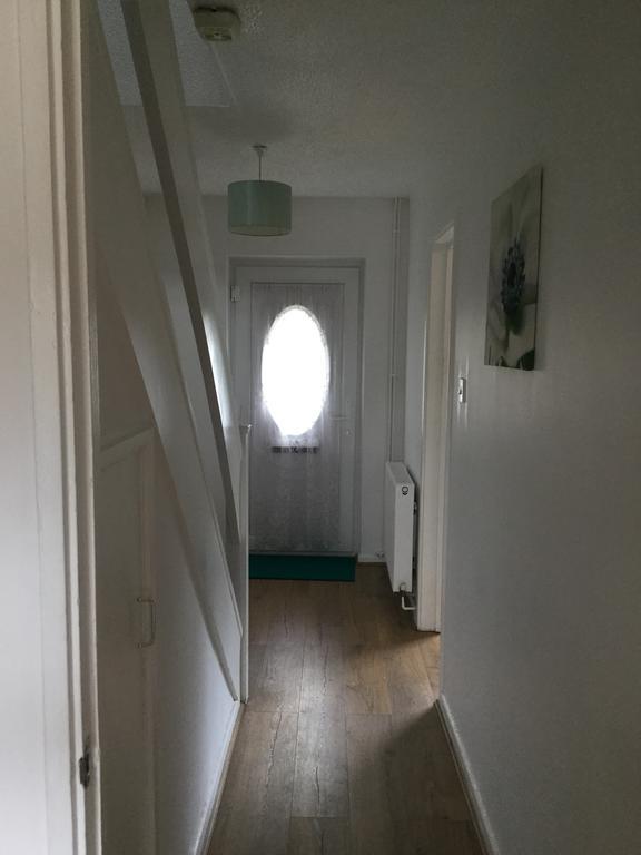Villa 4 Bed House Next To Basildon Town Centre Exterior foto